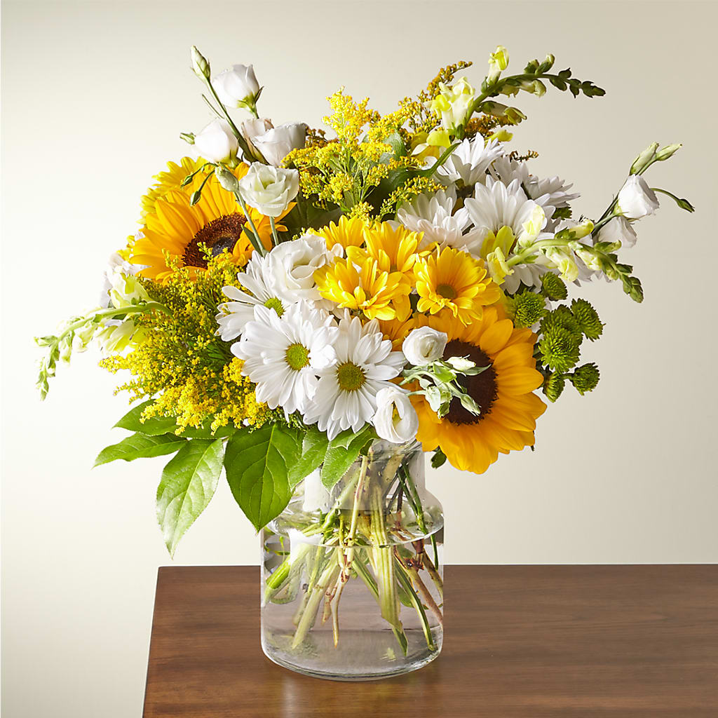 Hello Sunshine Bouquet – Bulldog Flowers, Athens GA