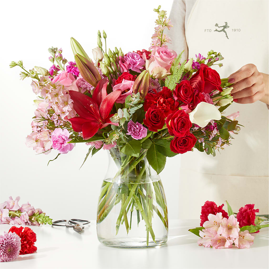 Together Forever - A Florist Original – Bulldog Flowers, Athens GA