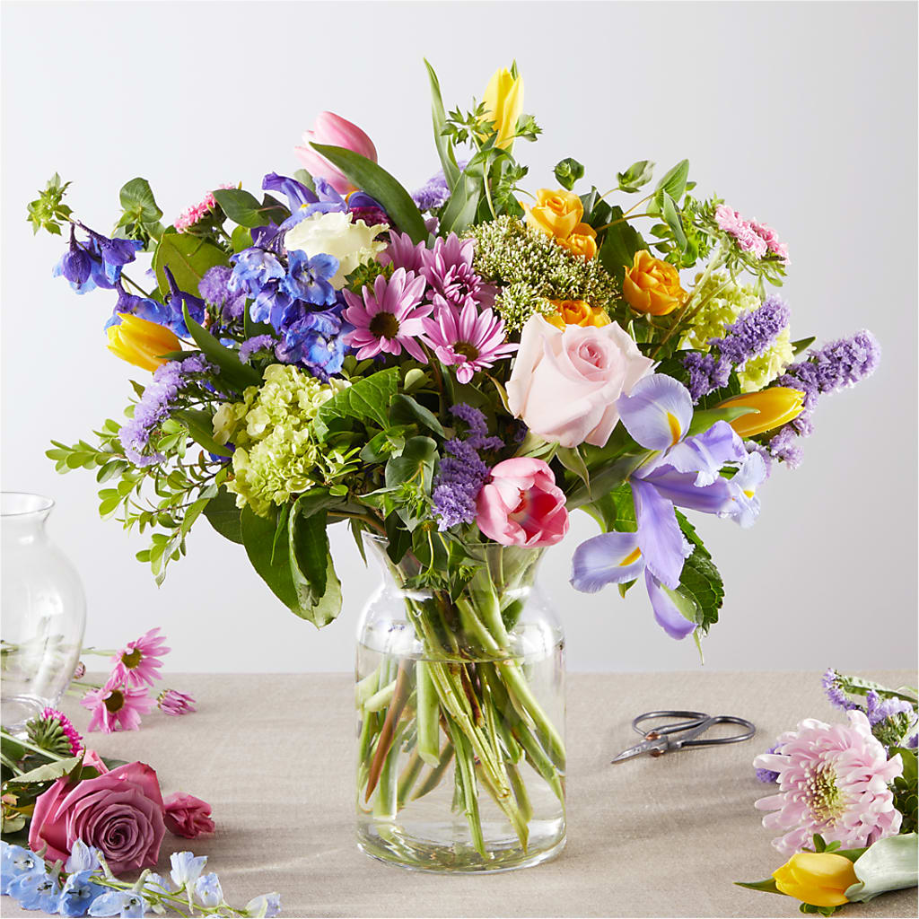Pastel Tradition - A Florist Original – Bulldog Flowers, Athens GA