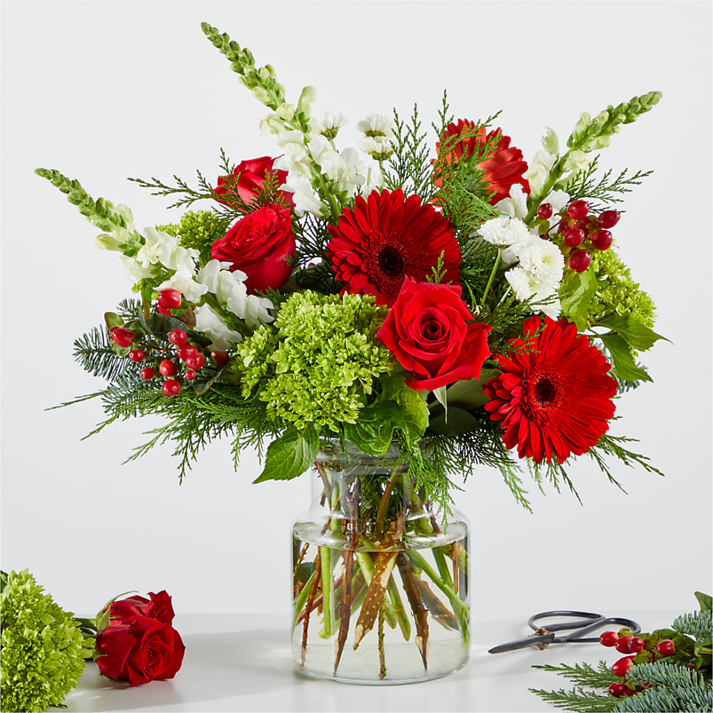 Merry Moment Bouquet – A Florist Original – Bulldog Flowers, Athens GA