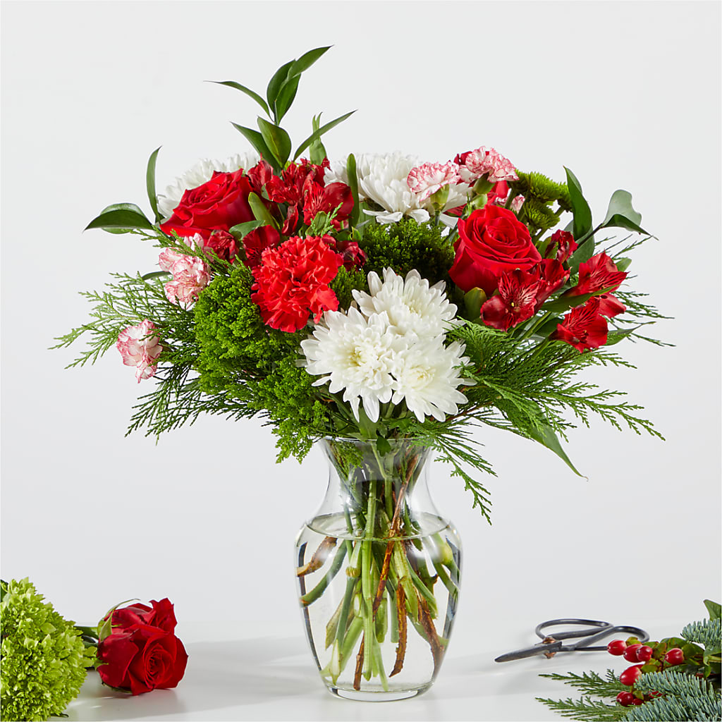 Merry Moment Bouquet – A Florist Original – Bulldog Flowers, Athens GA