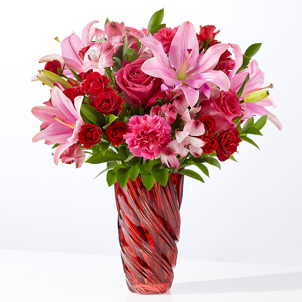 In Love Bouquet with Luxe Swirl Vase – Bulldog Flowers, Athens GA