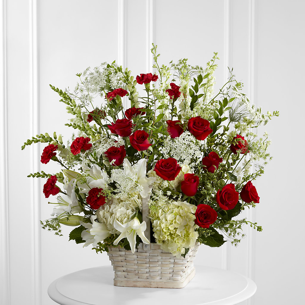 In Loving Memory Arrangement – Bulldog Flowers, Athens GA