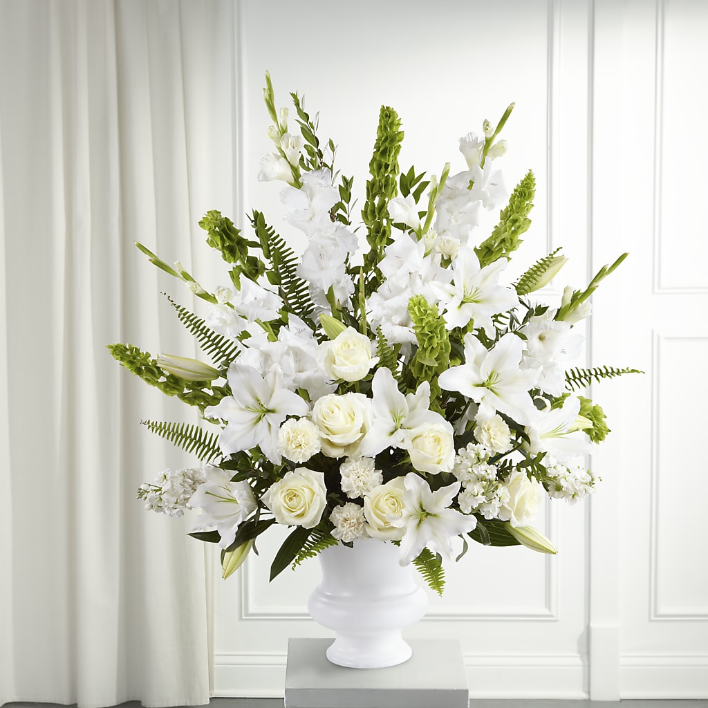 Morning Stars Arrangement – Bulldog Flowers, Athens GA