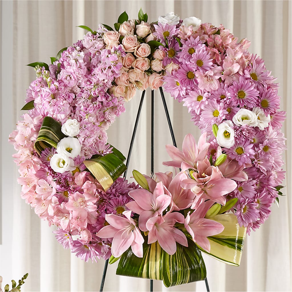Gift of Warmth Wreath – Bulldog Flowers, Athens GA