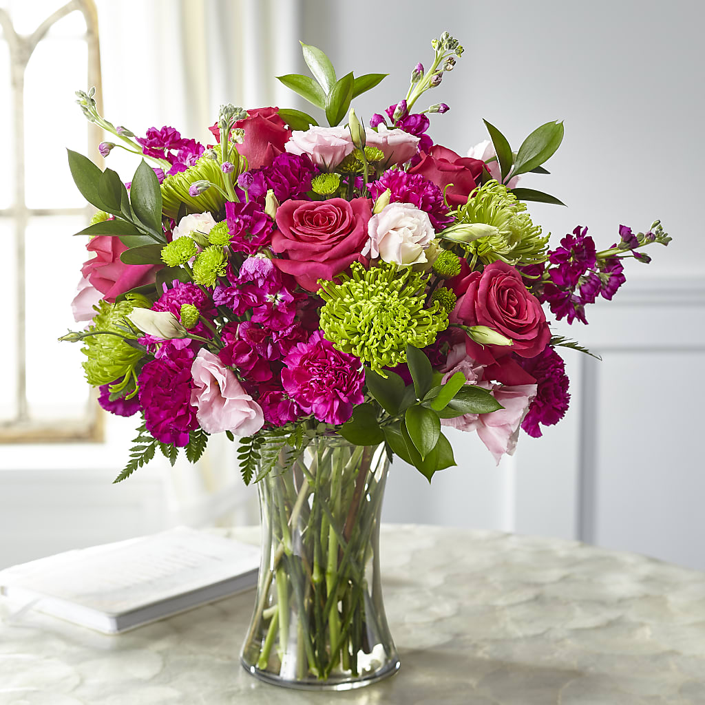 Everlasting Embrace Bouquet – Bulldog Flowers, Athens GA