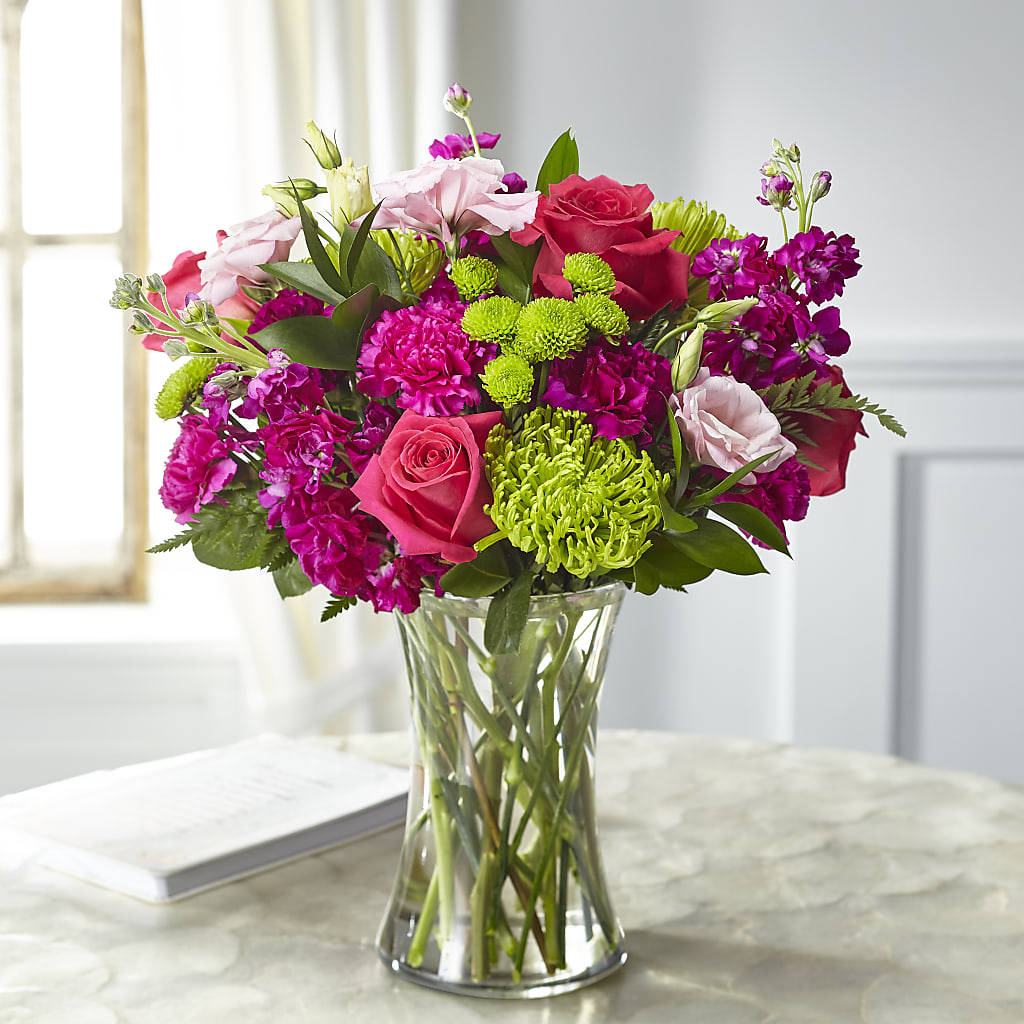Everlasting Embrace Bouquet – Bulldog Flowers, Athens GA