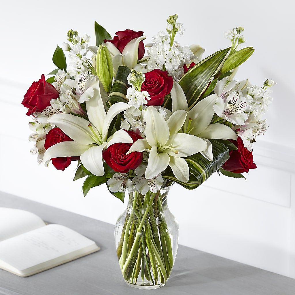 Loving Respect Bouquet – Bulldog Flowers, Athens GA