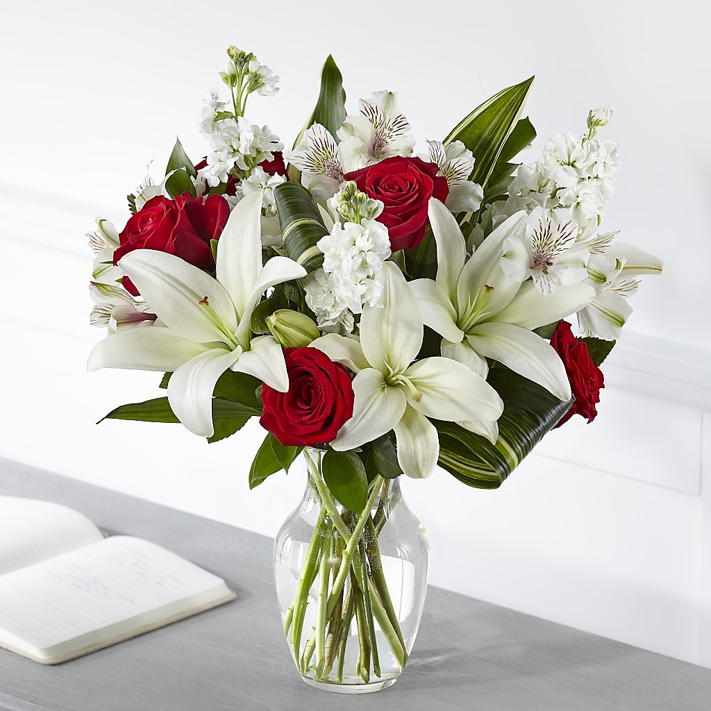 Loving Respect Bouquet – Bulldog Flowers, Athens GA