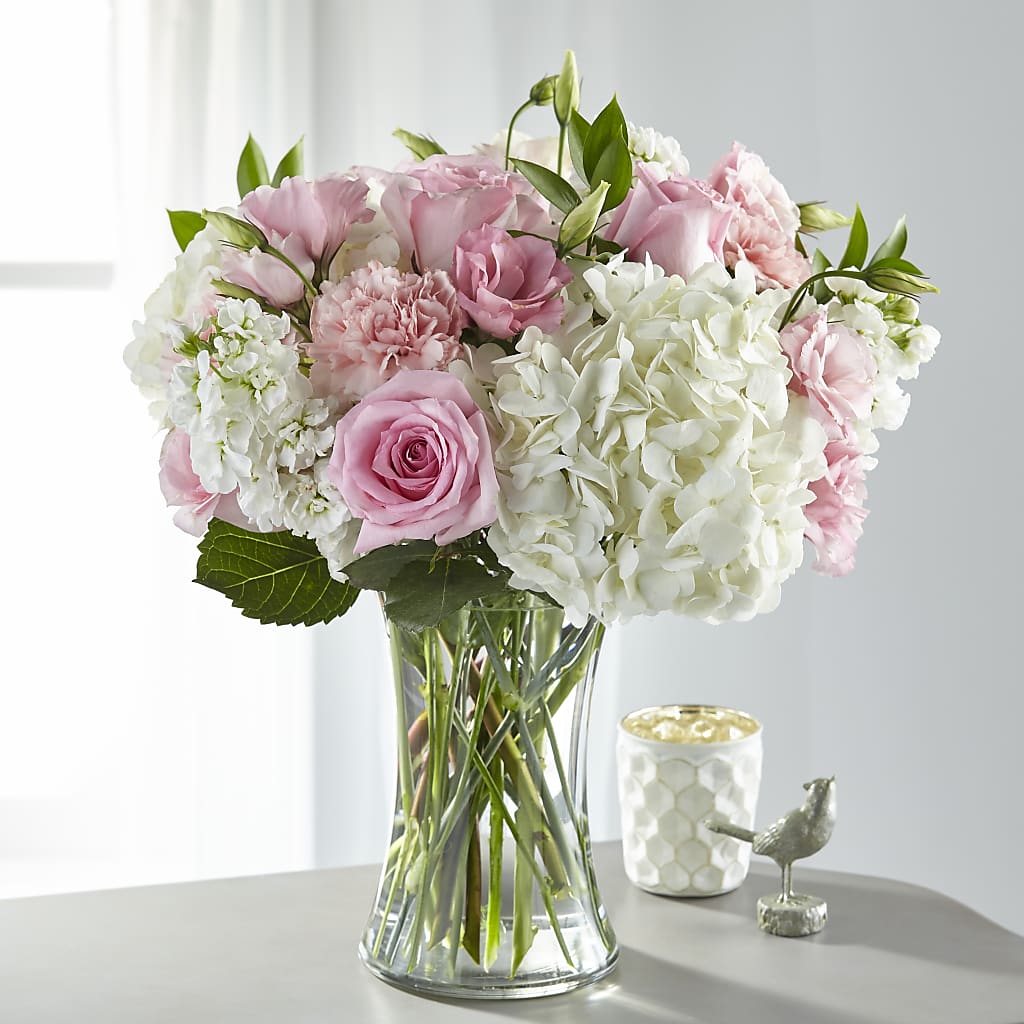 Guiding Grace Bouquet – Bulldog Flowers, Athens GA
