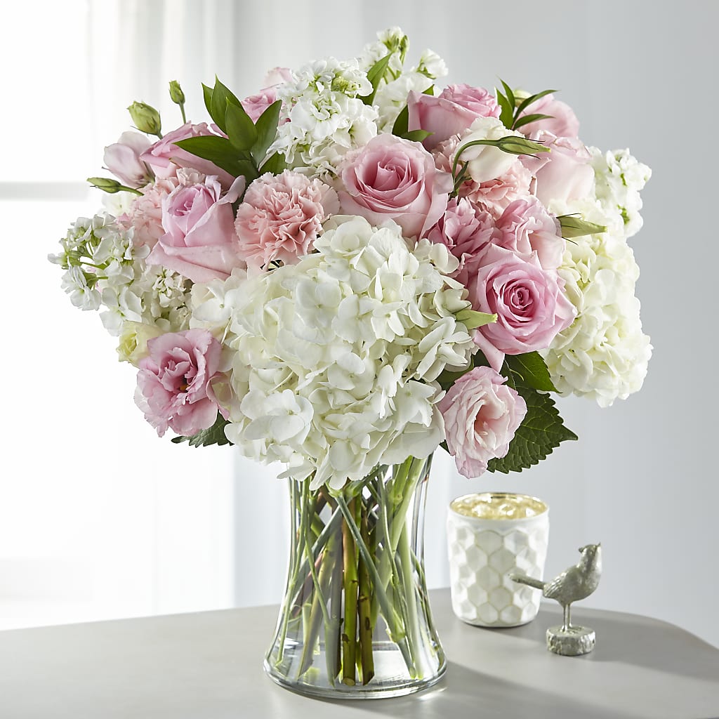 Guiding Grace Bouquet – Bulldog Flowers, Athens GA