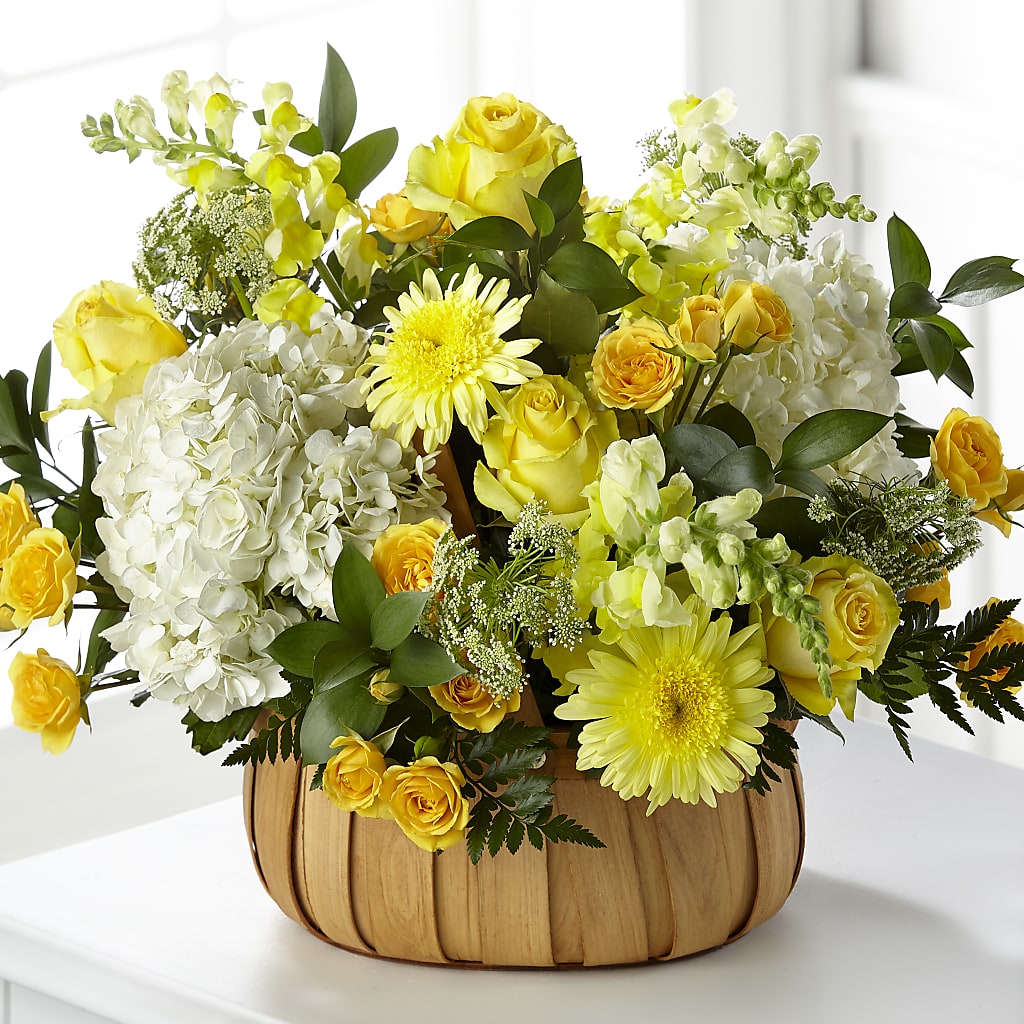 Rustic Remembrance Basket – Bulldog Flowers, Athens GA