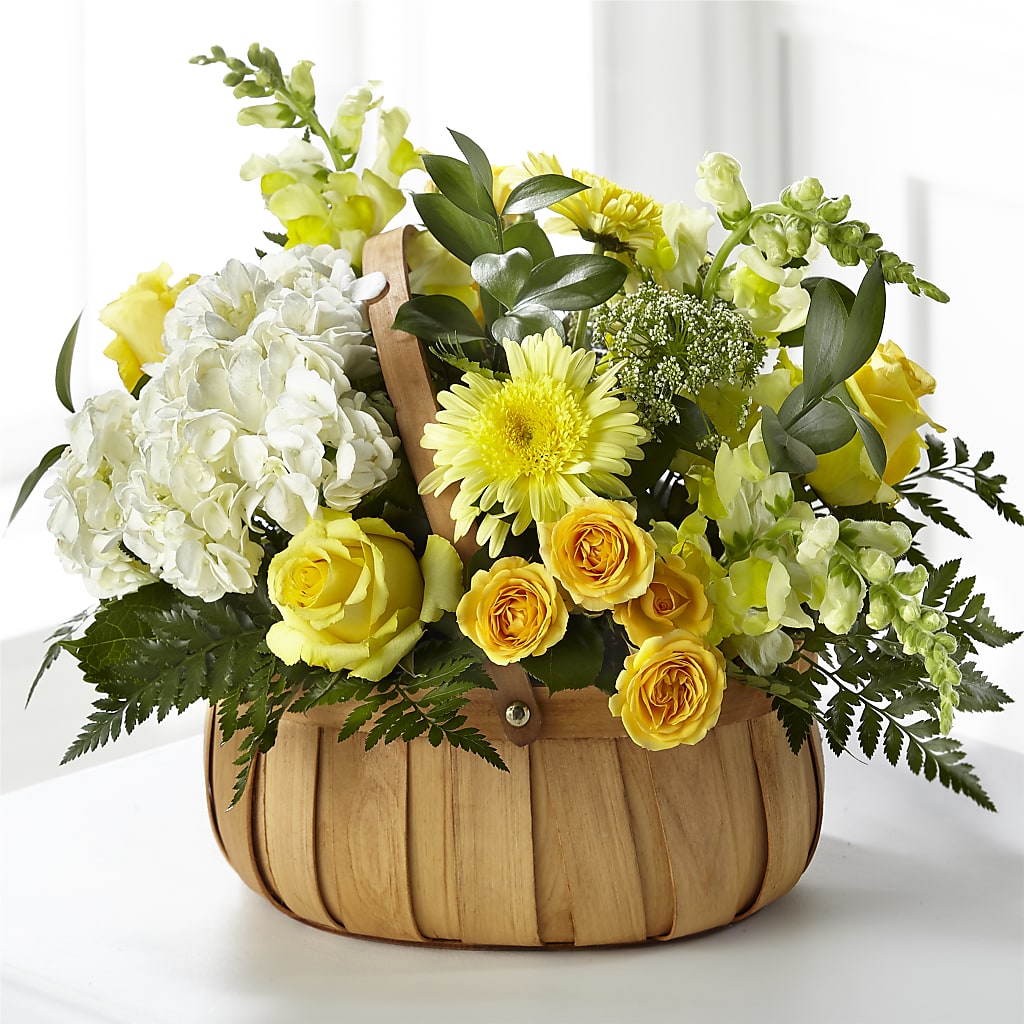 Rustic Remembrance Basket – Bulldog Flowers, Athens GA