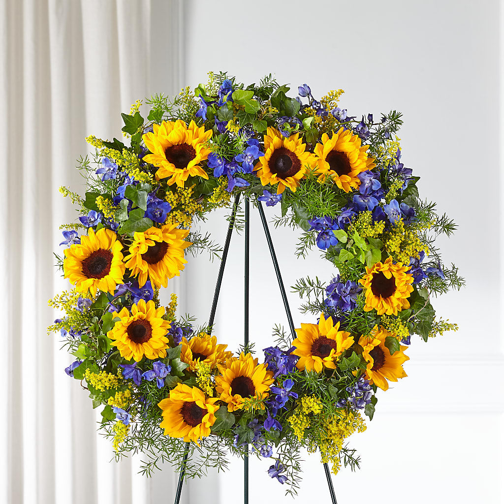 Bright Rays Wreath – Bulldog Flowers, Athens GA