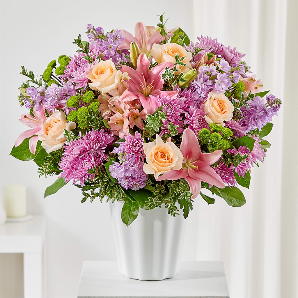 Supportive Embrace Tabletop Basket – Bulldog Flowers, Athens GA