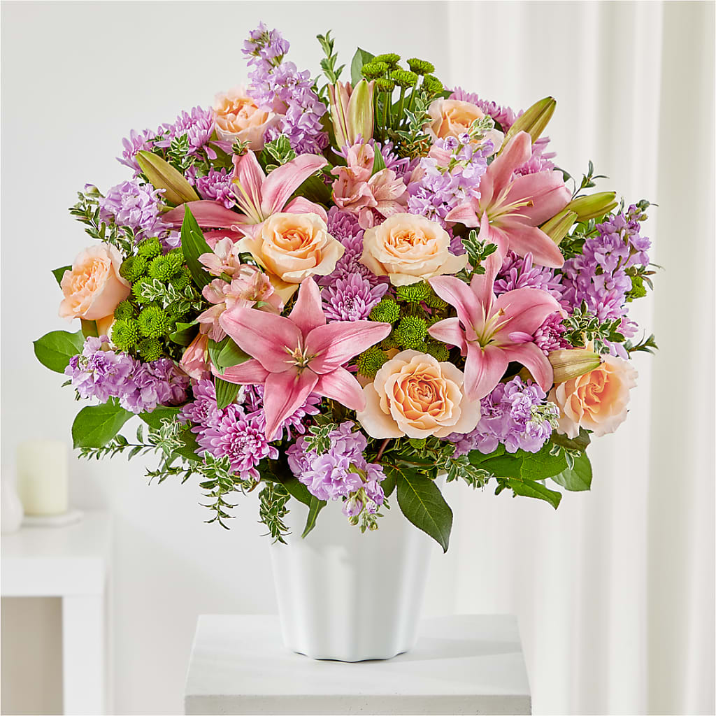Supportive Embrace Tabletop Basket – Bulldog Flowers, Athens GA