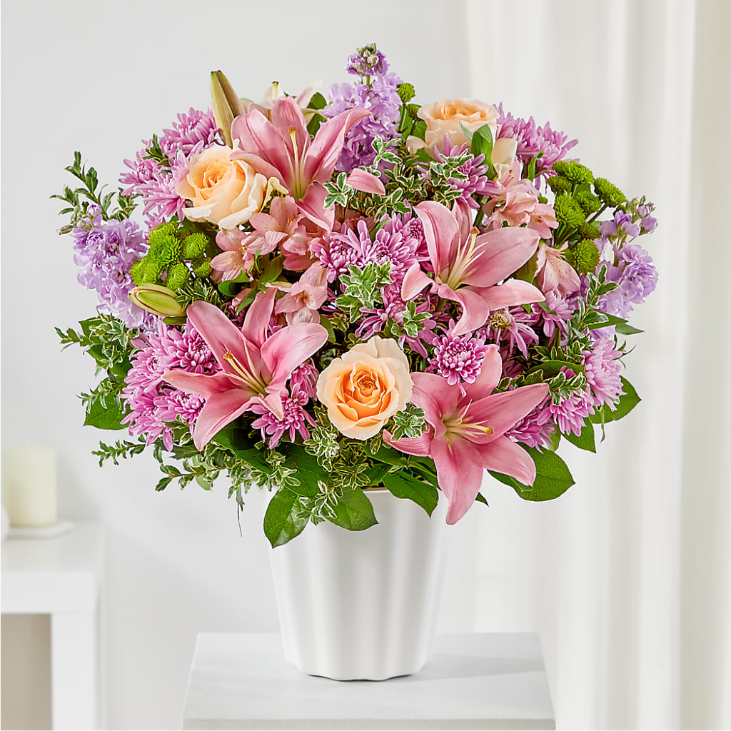 Supportive Embrace Tabletop Basket – Bulldog Flowers, Athens GA
