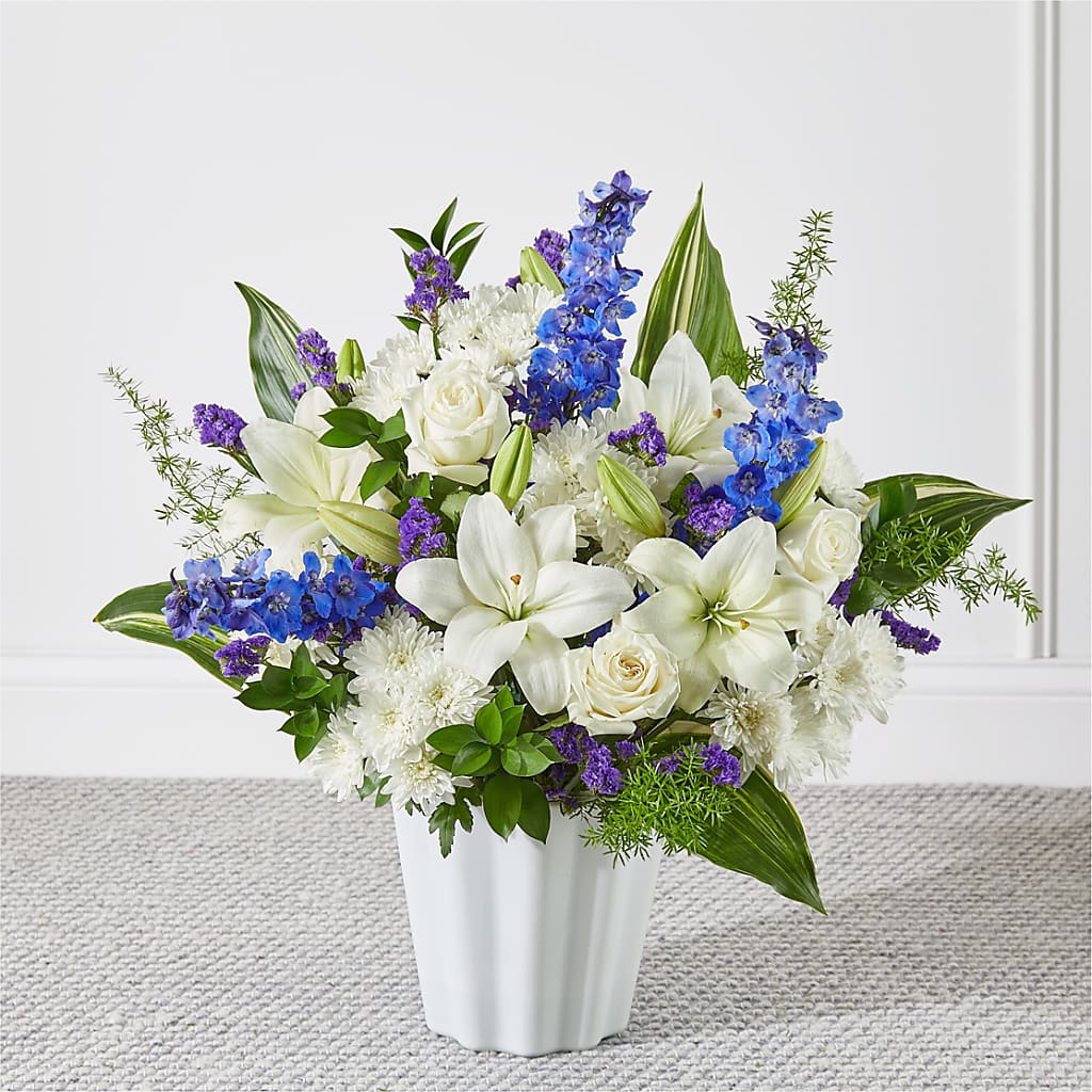 Take Comfort Floor Basket – Bulldog Flowers, Athens GA