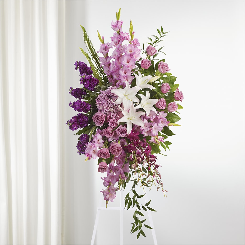 Never Alone Standing Spray – Bulldog Flowers, Athens GA