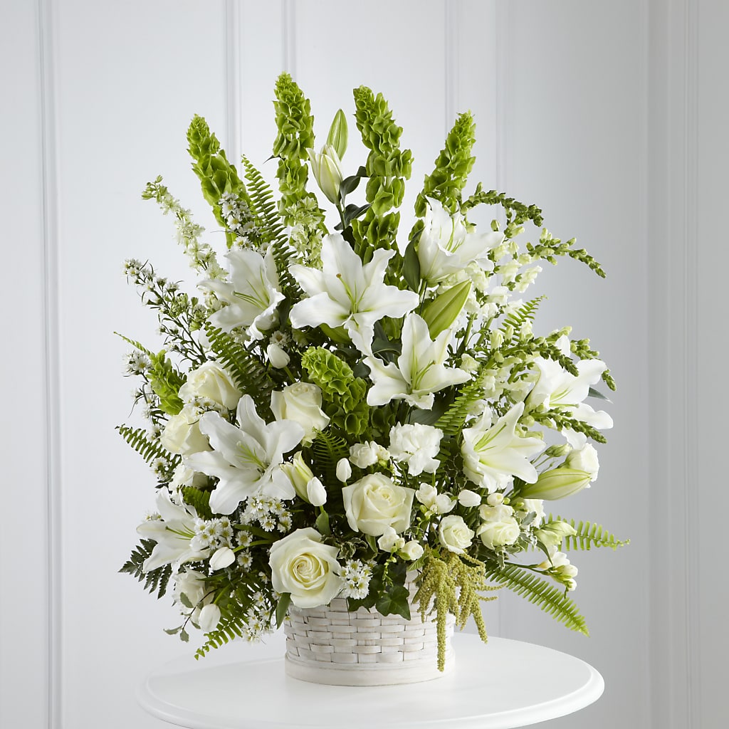 In Our Thoughts Arrangement – Bulldog Flowers, Athens GA