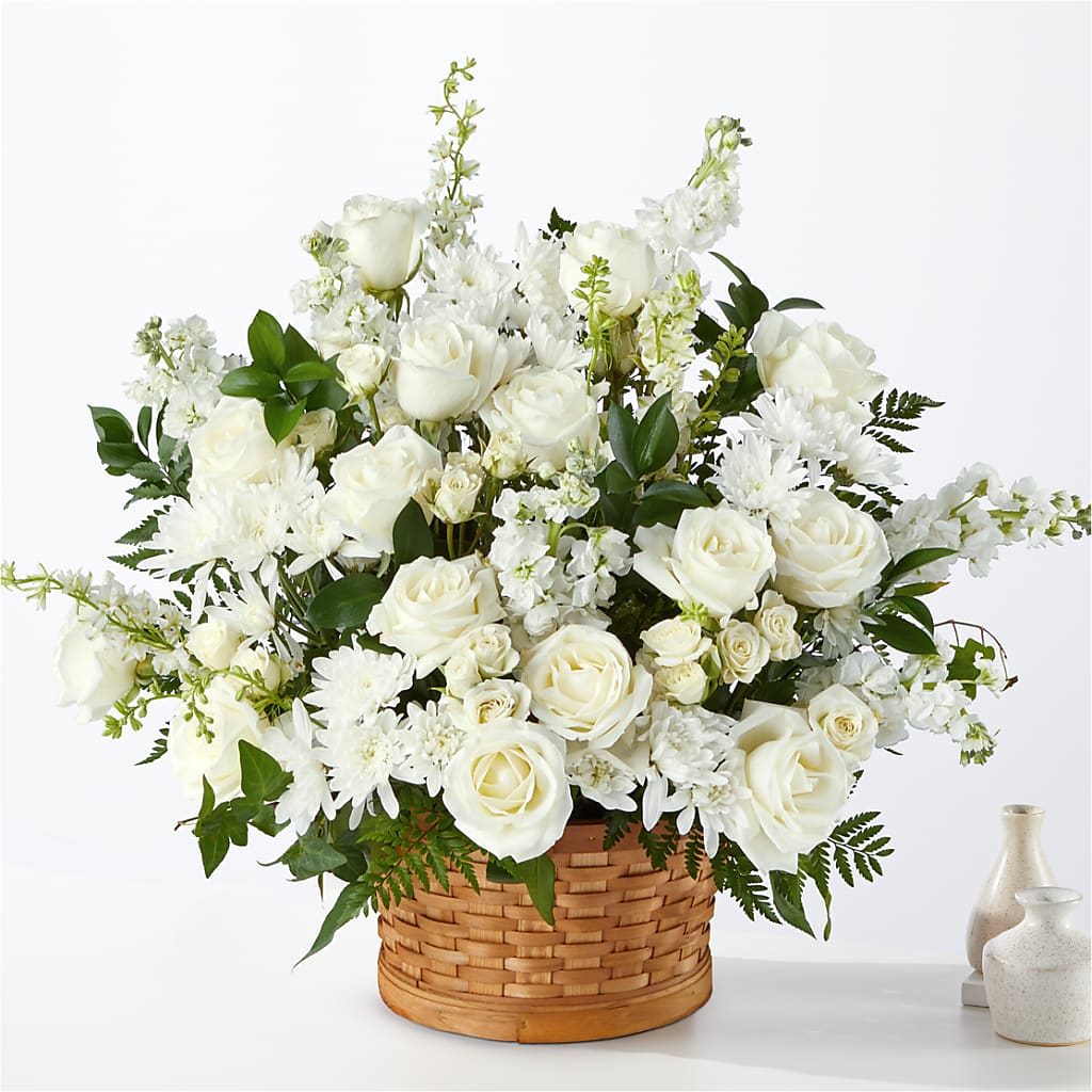 Heartfelt Condolences Arrangement – Bulldog Flowers, Athens GA