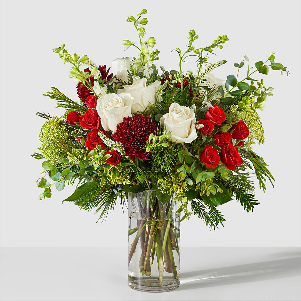 Favorite Traditions Bouquet – Bulldog Flowers, Athens GA