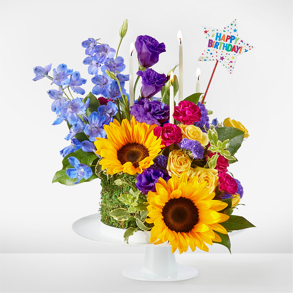 Star of the Day Floral Cake – Bulldog Flowers, Athens GA