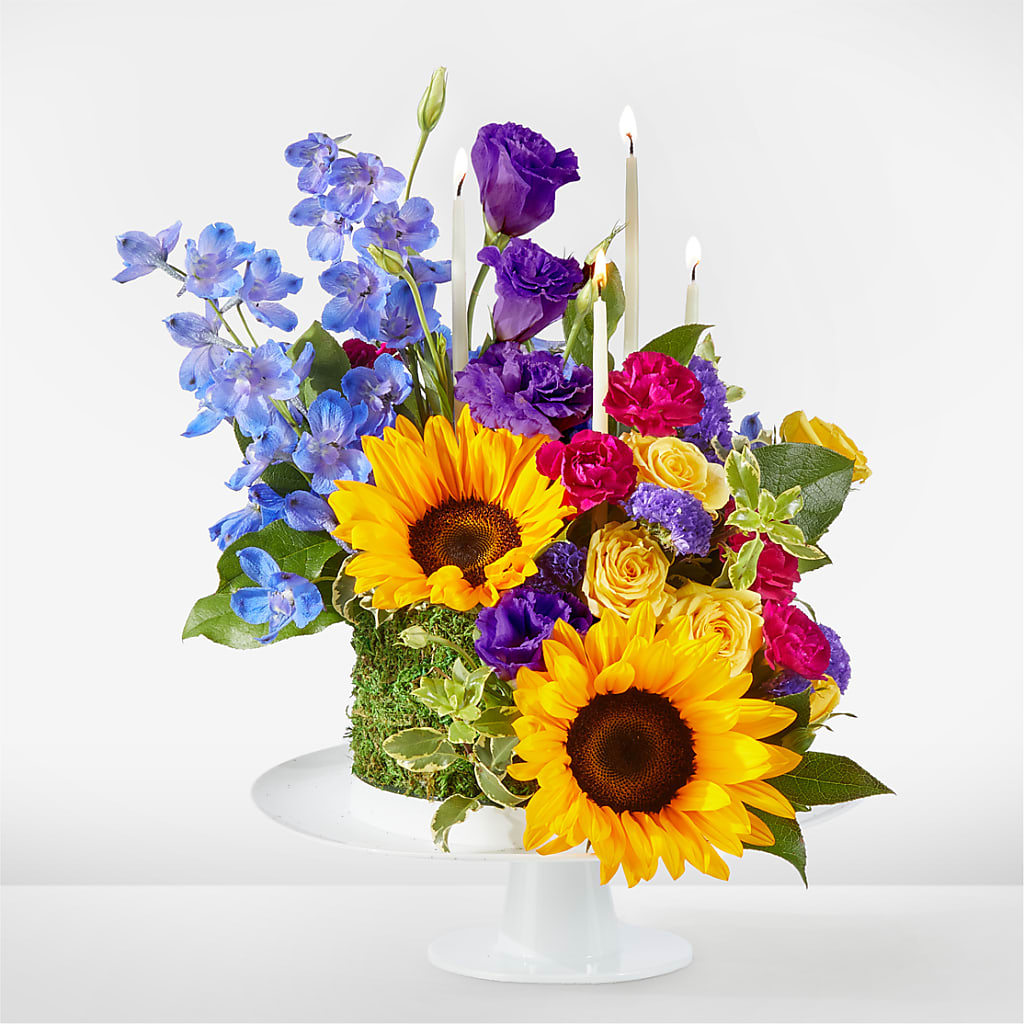 Star of the Day Floral Cake – Bulldog Flowers, Athens GA