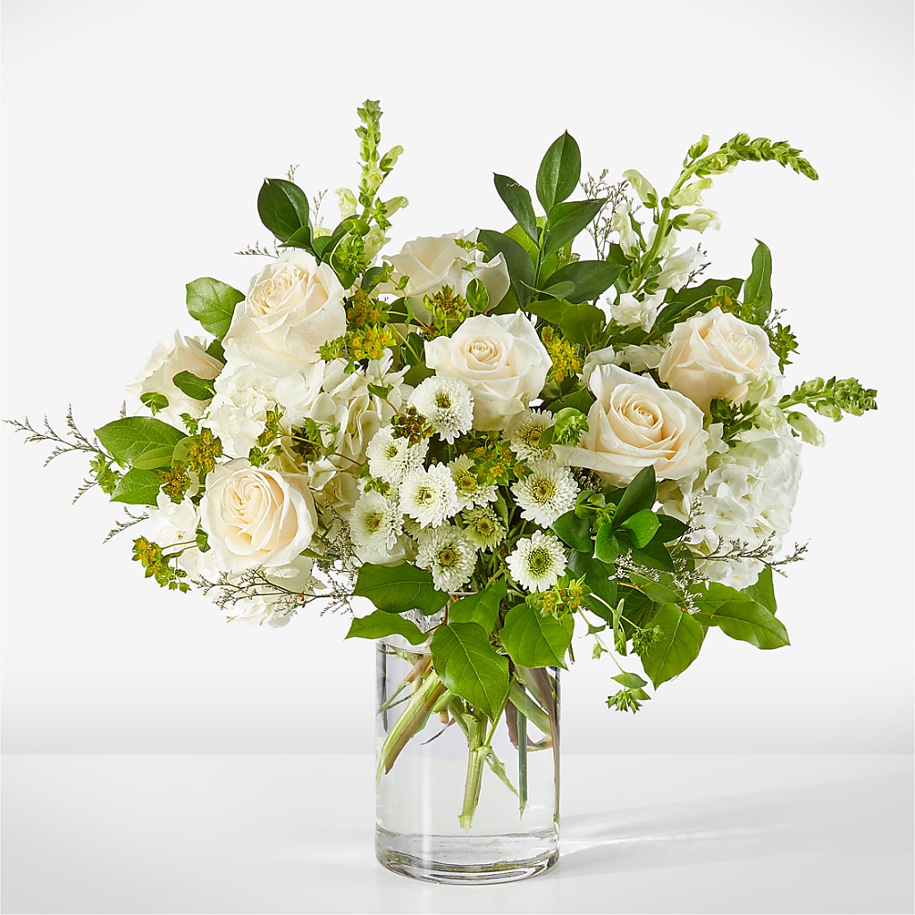 Hint of Vanilla Bouquet – Bulldog Flowers, Athens GA