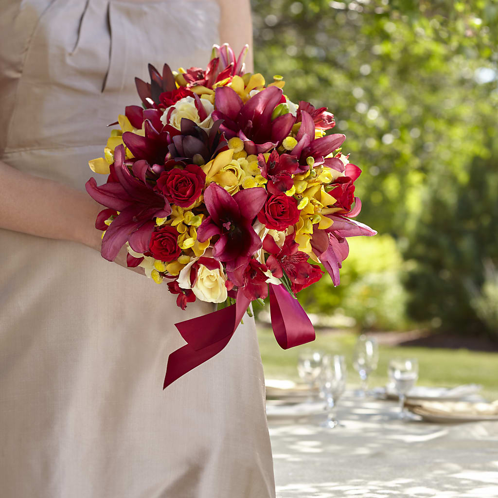 Sunningdale Bouquet – Bulldog Flowers, Athens GA