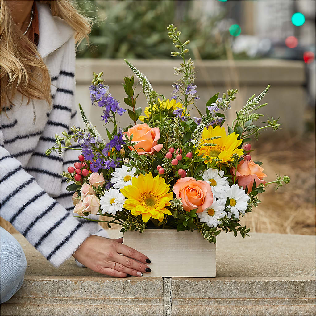 The Good Life Bouquet –  Bulldog Flowers, Athens GA
