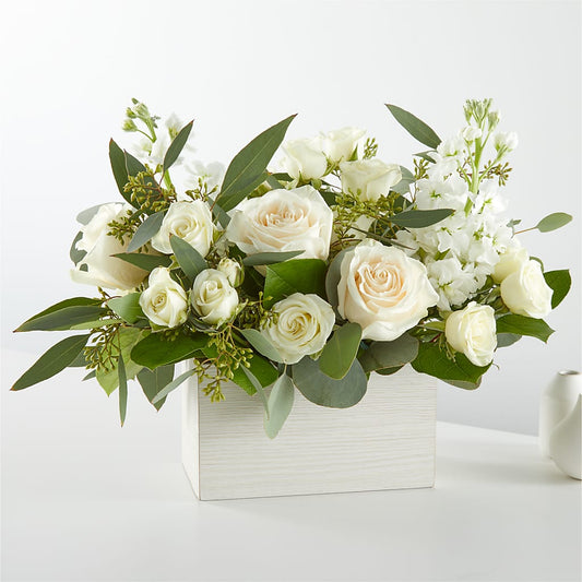 Fresh Linen Box Bouquet –  Bulldog Flowers, Athens GA