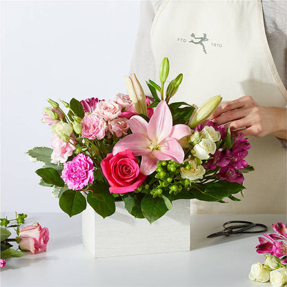Sweetberry Box – A Florist Original –  Bulldog Flowers, Athens GA