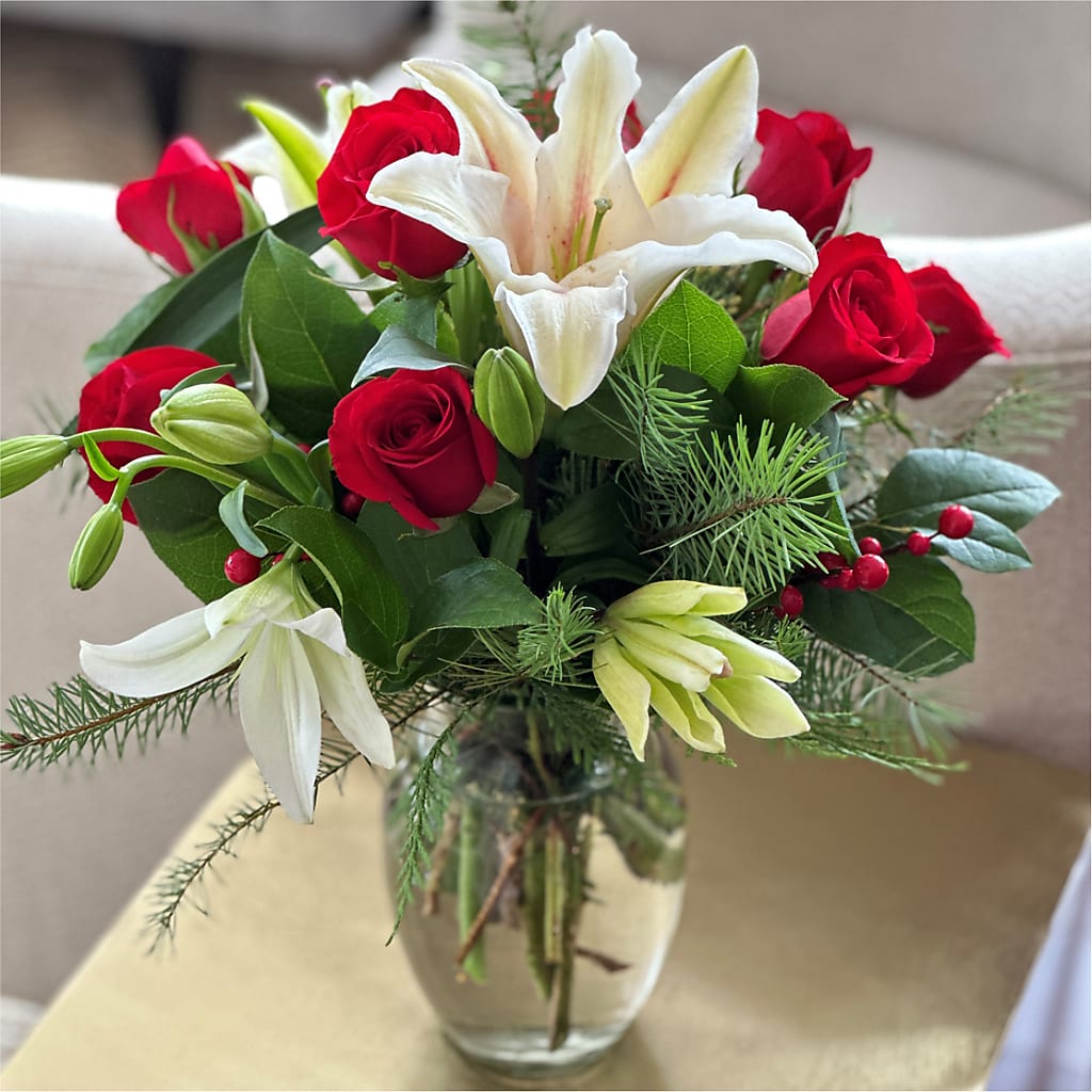 Sparkling Snowflakes Bouquet –  Bulldog Flowers, Athens GA