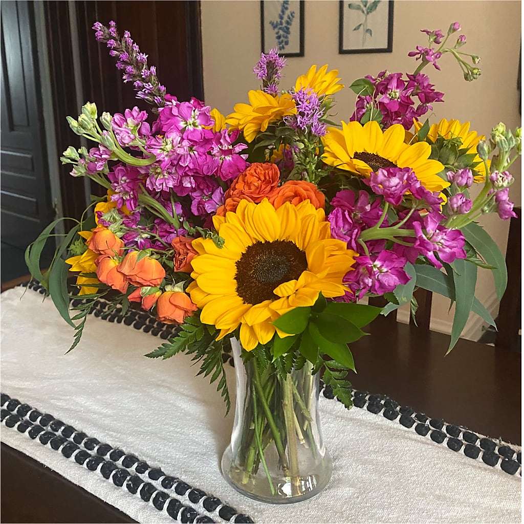 Rays of Life Bouquet –  Bulldog Flowers, Athens GA