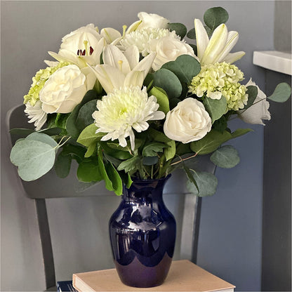 Snowy Dreams Bouquet –  Bulldog Flowers, Athens GA