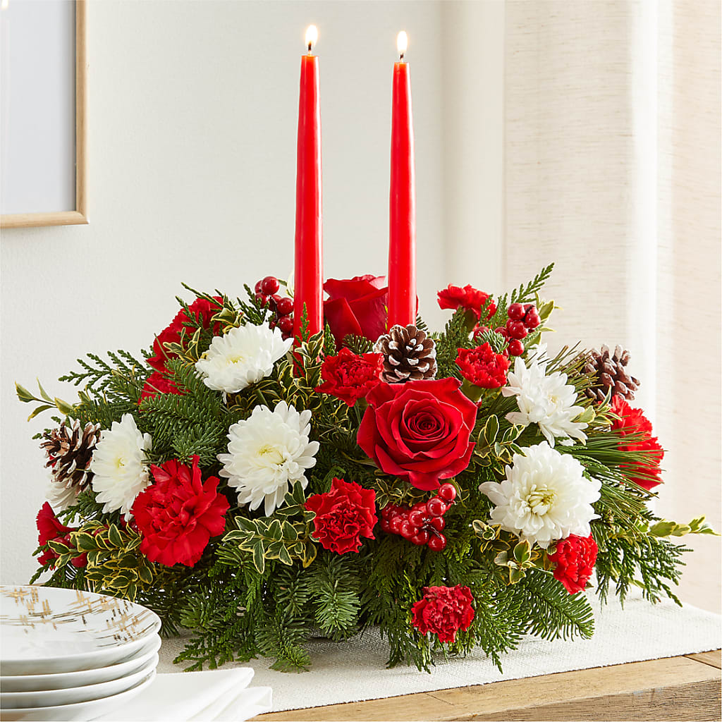 Holiday Soiree Centerpiece –  Bulldog Flowers, Athens GA