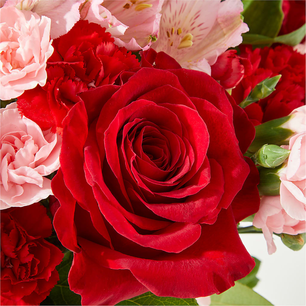 Candy Kisses Bouquet –  Bulldog Flowers, Athens GA