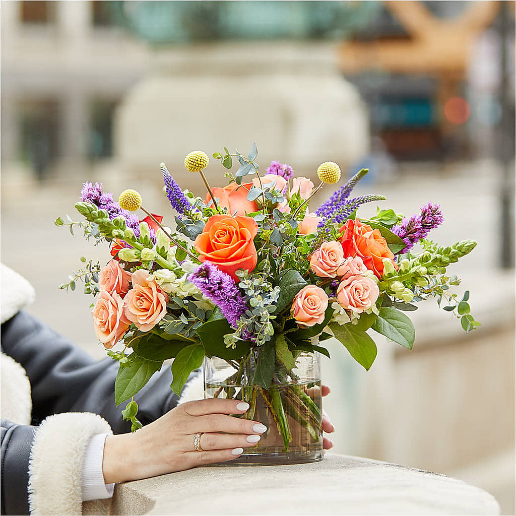 The Standout Bouquet –  Bulldog Flowers, Athens GA