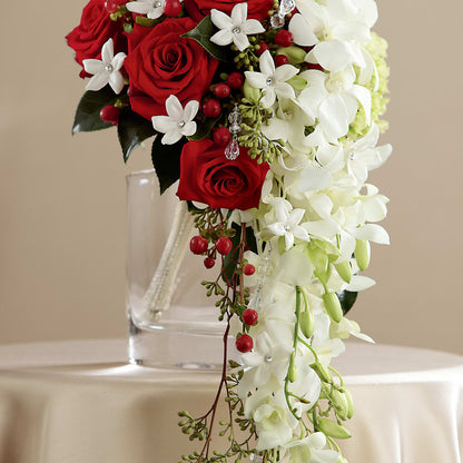 Here Comes the Bride Bouquet –  Bulldog Flowers, Athens GA